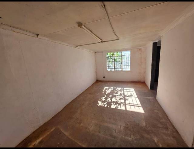 2 BEDROOM PROPERTY TO RENT IN WAVECREST